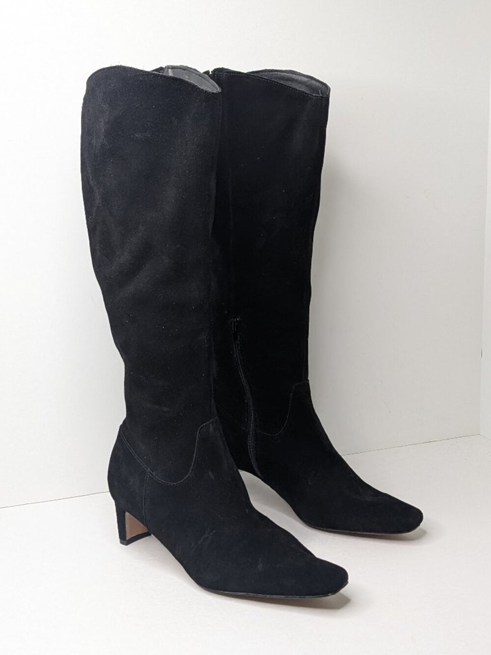 Tahari Janine Knee High Boots Black Suede Leather Womens 7.5